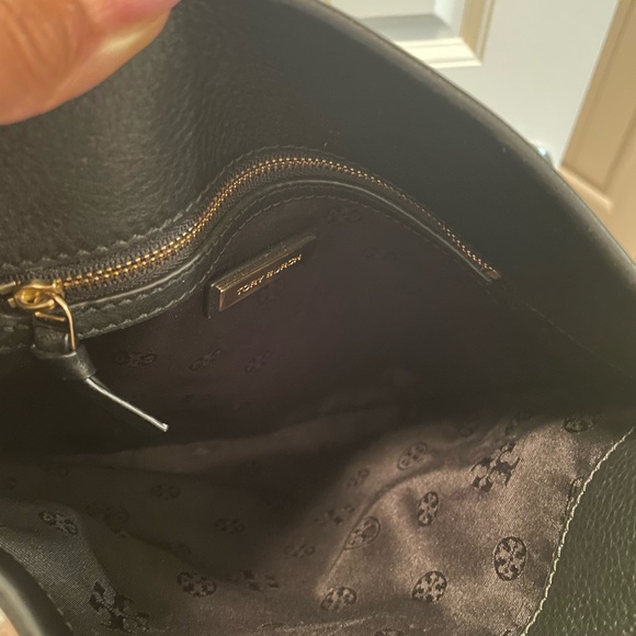 Tory Burch Crossbody - Picture 5 of 11
